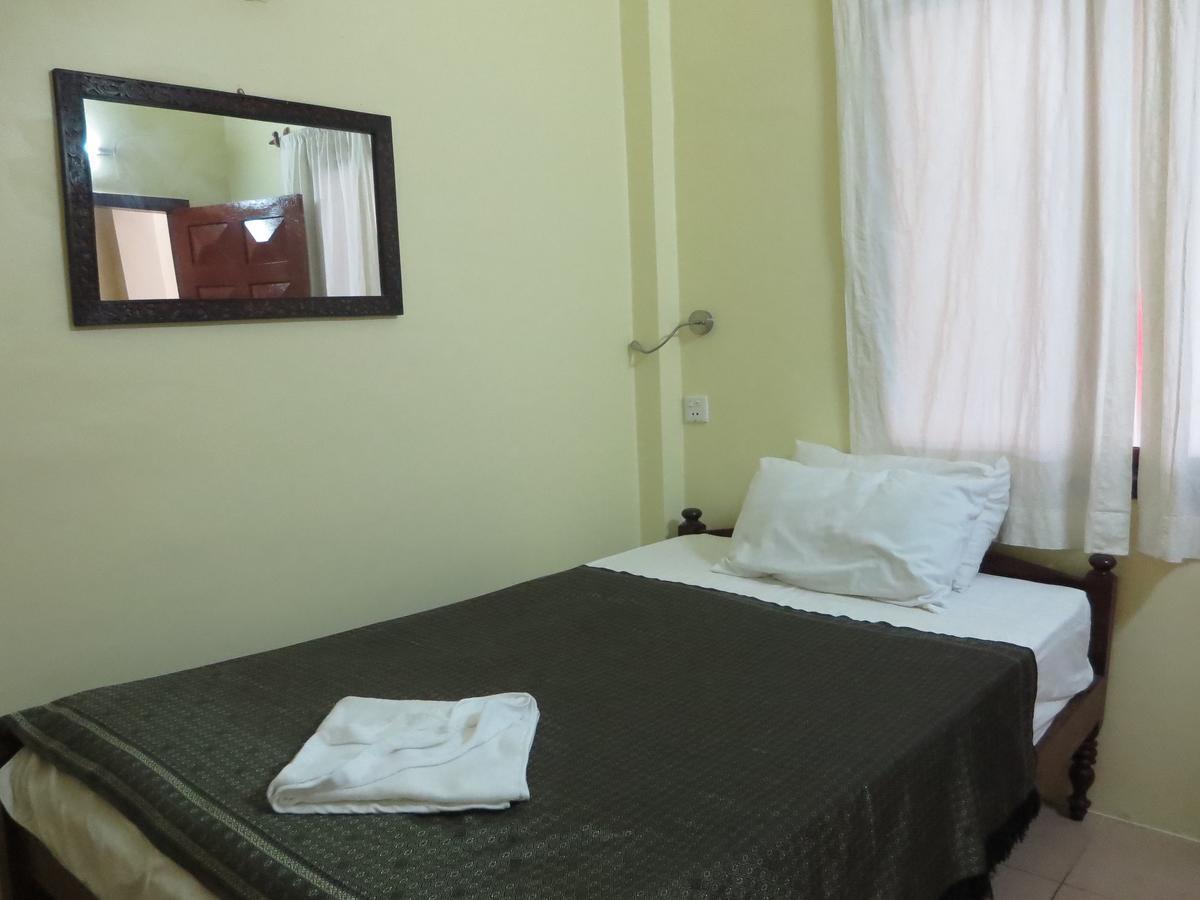 Goldie Guesthouse Phnom Penh Luaran gambar