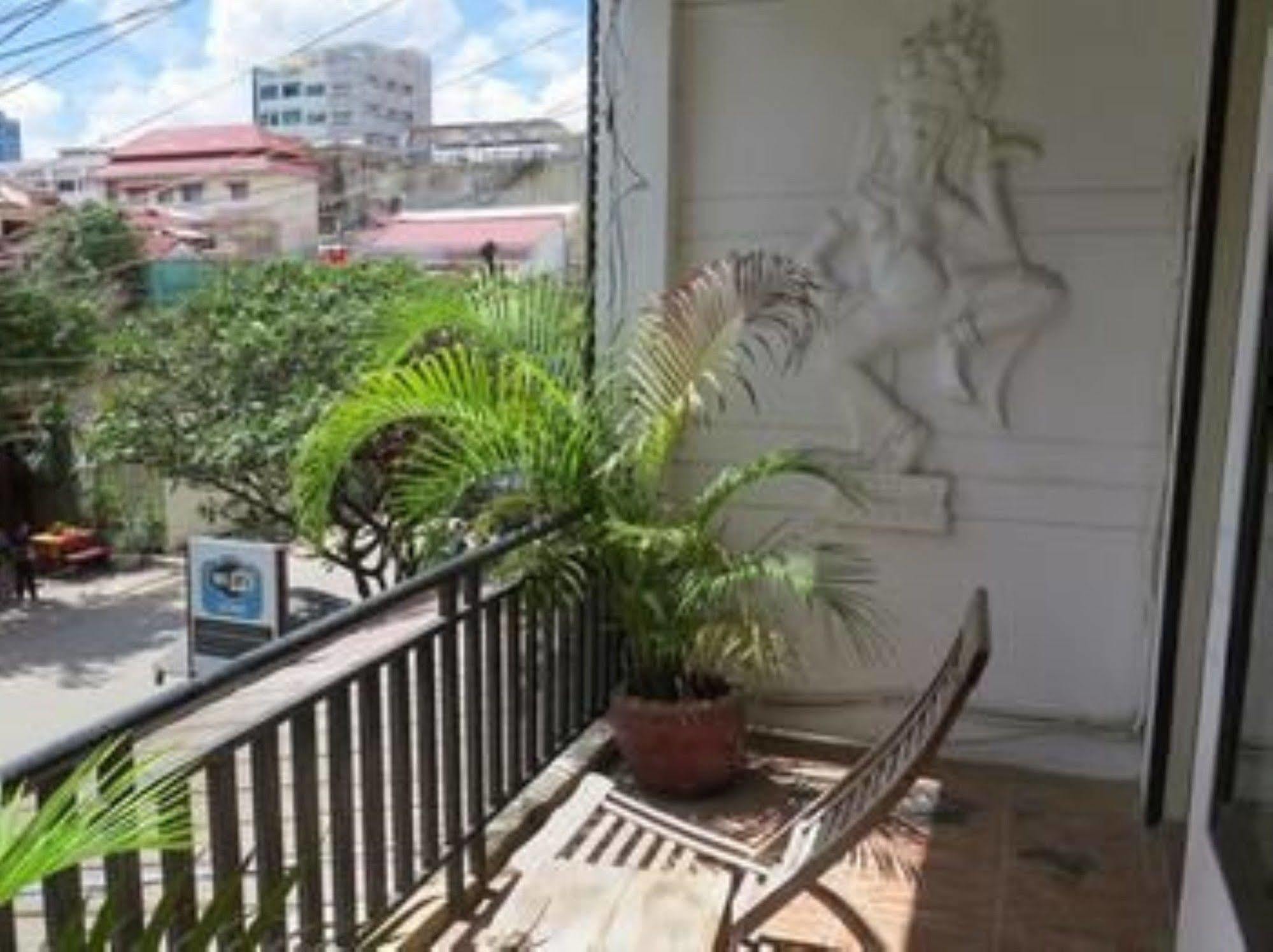 Goldie Guesthouse Phnom Penh Luaran gambar